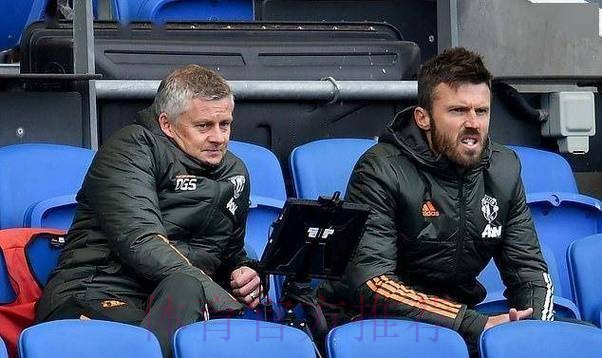 曼联毫无斗志,问题积重难返!球迷竟喊话请回阿莫林,阵容是病根 曼联毫无斗志,问题积重难返!球迷竟喊话请回阿莫林,阵容是病根