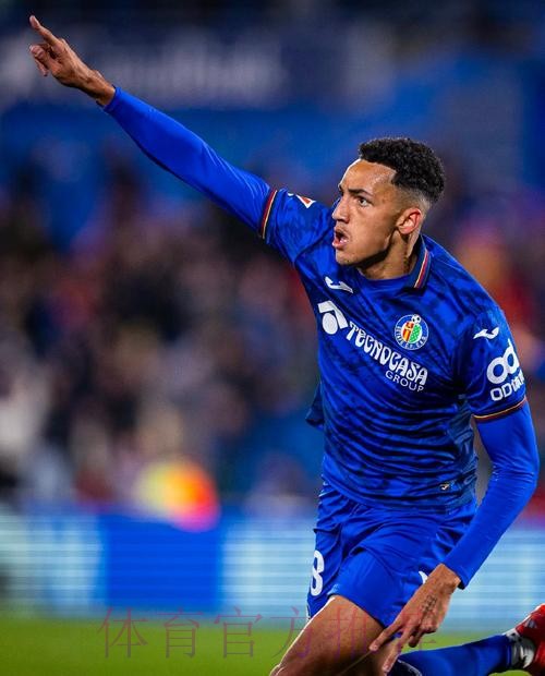 马约拉尔非常接近加盟赫塔费 转会费1000万左右 马约拉尔非常接近加盟赫塔费 转会费1000万左右